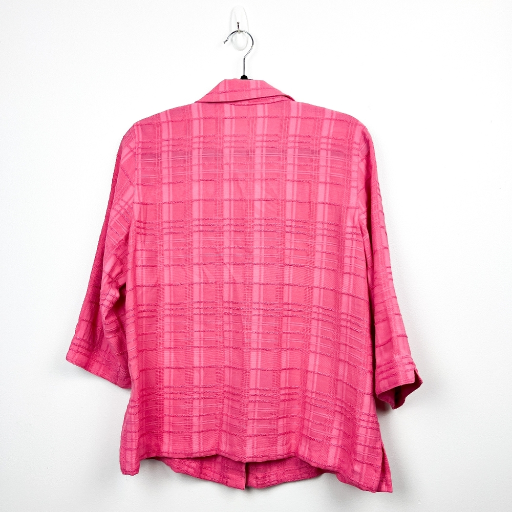 Pink Button-Up Textured Blouse - Picture 2 of 8